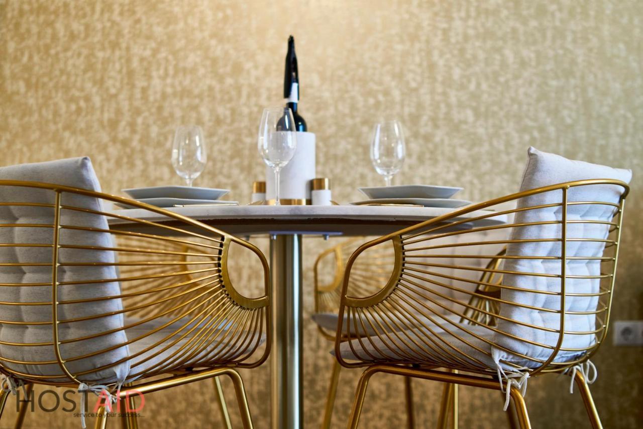 Azur Apartment - Hostaid Siofok Luaran gambar